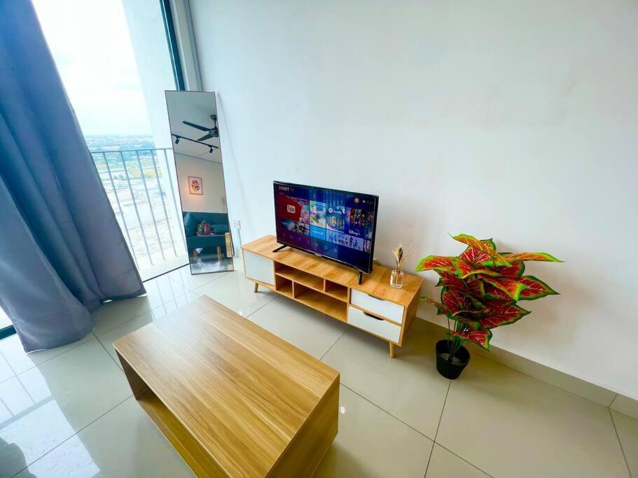 D 1-5Pax Cozy Home Trefoil Setia Alam 3Bed Wifi &Tv Shah Alam Setia City Mall Екстер'єр фото